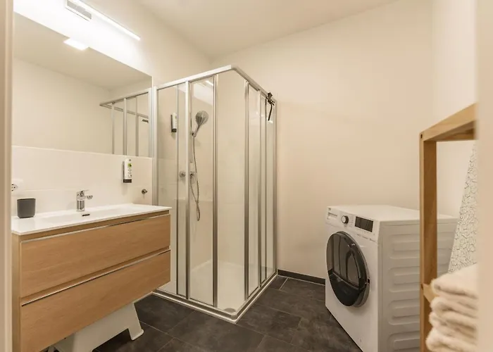 Apstay Eggenberg I Self Check-in I Parking Option 4* غراتس