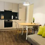 Apstay Eggenberg I Self Check-in I Parking Option 4* Graz