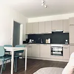 Apstay Eggenberg I Self Check-in I Parking Option Apartahotel Graz