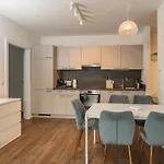 Apstay Eggenberg I Self Check-in I Parking Option Apartahotel Graz