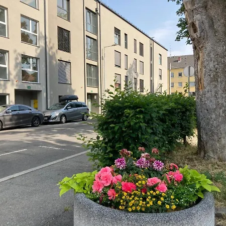 アパートホテル Apstay Eggenberg I Self Check-in I Parking Option グラーツ