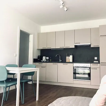 Apstay Eggenberg I Self Check-in I Parking Option Apartahotel Graz
