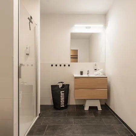 Lägenhetshotell Apstay Eggenberg I Self Check-in I Parking Option Graz