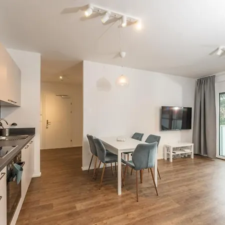 Apstay Eggenberg I Self Check-in I Parking Option Apartahotel *