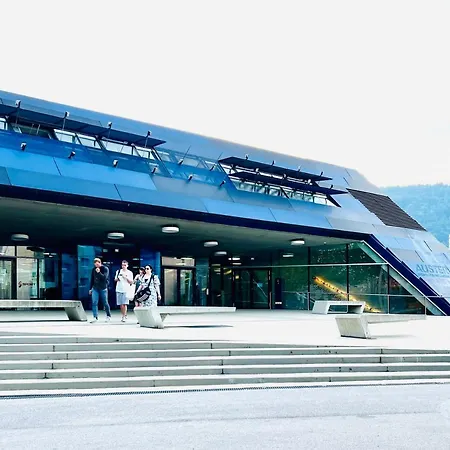 Apstay Eggenberg I Self Check-in I Parking Graz