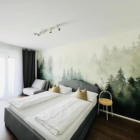 Aparthotel Apstay Eggenberg I Self Check-in I Parking I Breakfast Box 4*