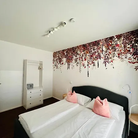 Apstay Eggenberg I Self Check-in I Parking Option