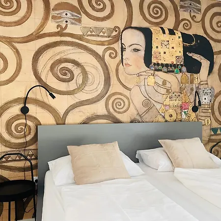 Apstay Eggenberg I Self Check-in I Parking