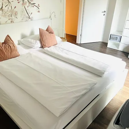 Lejlighedshotel Apstay Eggenberg I Self Check-in I Parking Option Graz