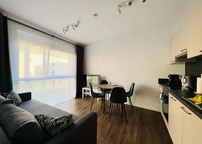 Apstay Eggenberg I Self Check-in I Parking Option 4* Грац