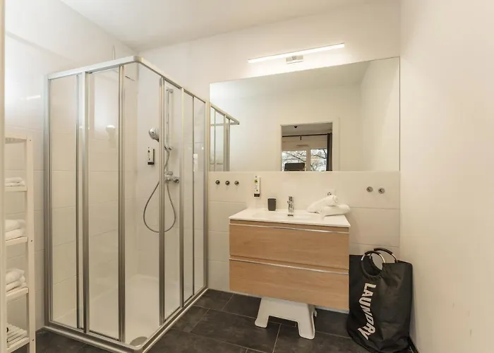 Apstay Eggenberg I Self Check-in I Parking Option 4* Грац