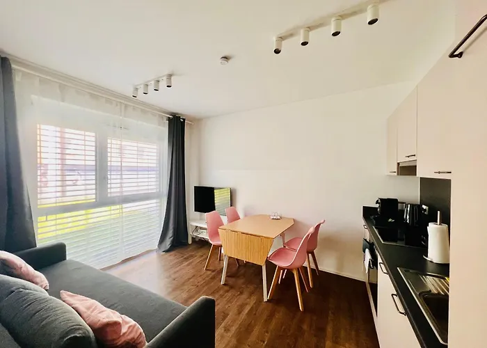 Апарт-готель Apstay Eggenberg I Self Check-in I Parking Option 4*